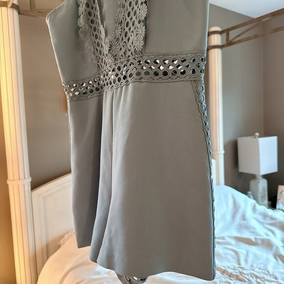 BLUSH BOUTIQUE Teal Blue Lace Trim Romper | Medium - Picture 5 of 11